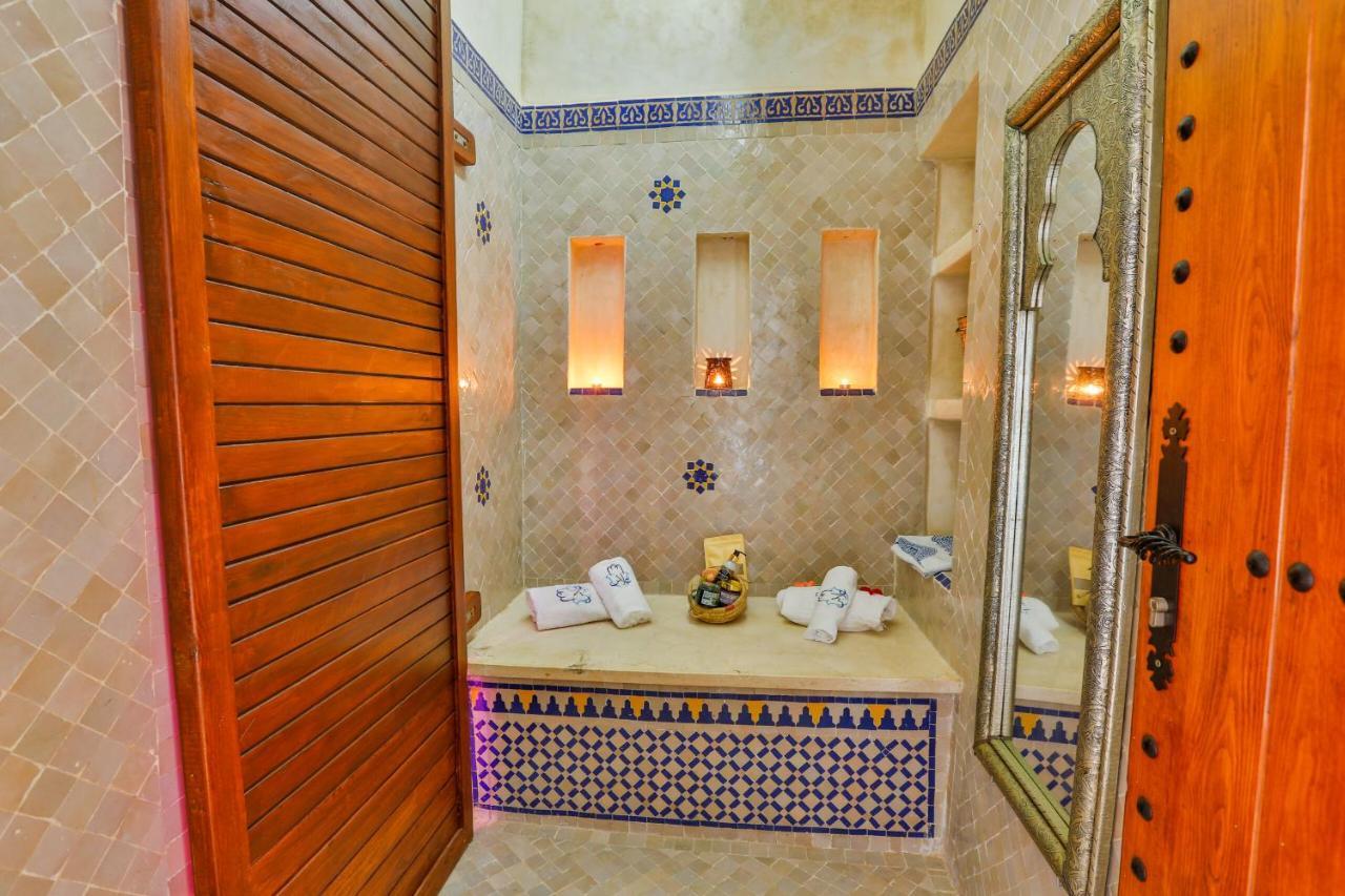 Riad Alech Эс-Сувейра Экстерьер фото