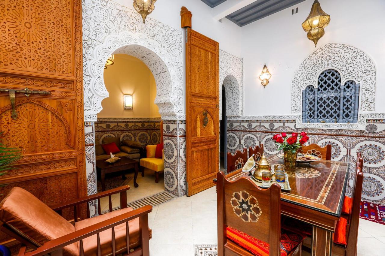 Riad Alech Эс-Сувейра Экстерьер фото