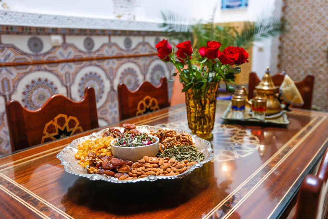 Riad Alech Эс-Сувейра Экстерьер фото