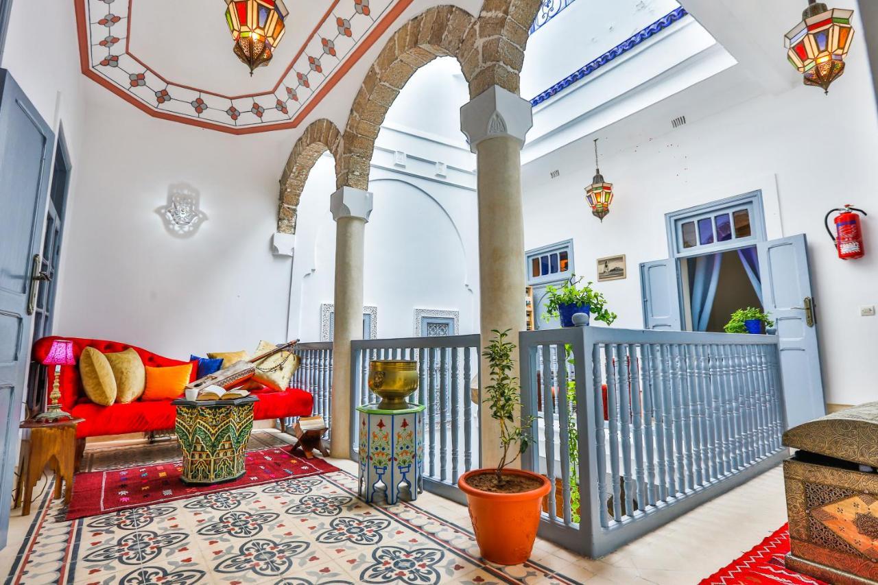 Riad Alech Эс-Сувейра Экстерьер фото